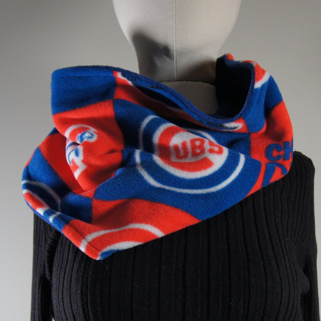 Accessories - Scarves - Cowl - Brand Loyalty - MLB - Chicago - Cubs