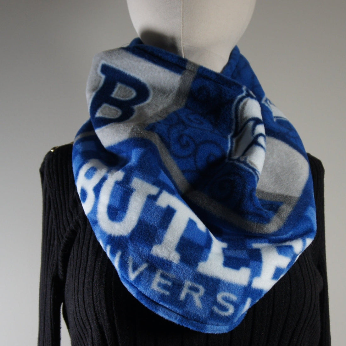 Accessories - Scarves - Cowl - NCAA - Butler University - Bulldogs