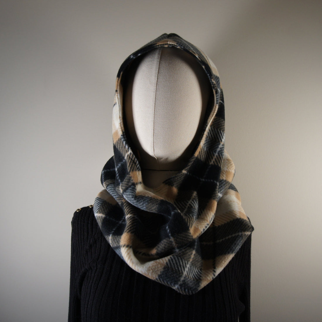 Accessories-Scarves-Hooded-Cowl-Black-and-Beige-Plaid