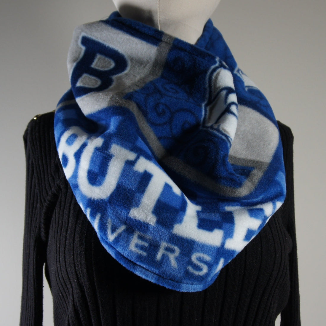 Accessories-scarf-cowl-college-NCAA-Butler-University