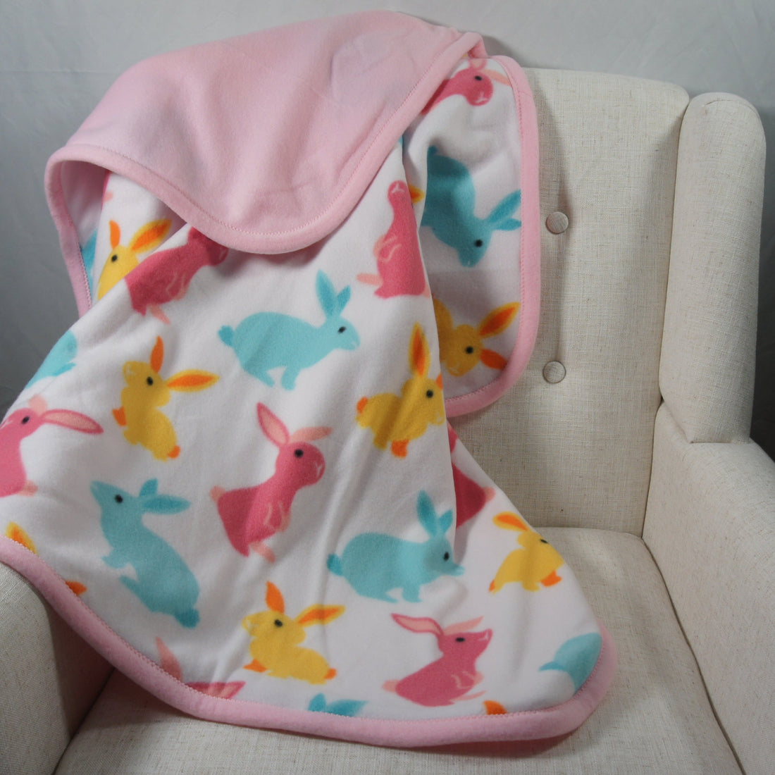 Back-Baby-Blanket-Bunnies-Pink