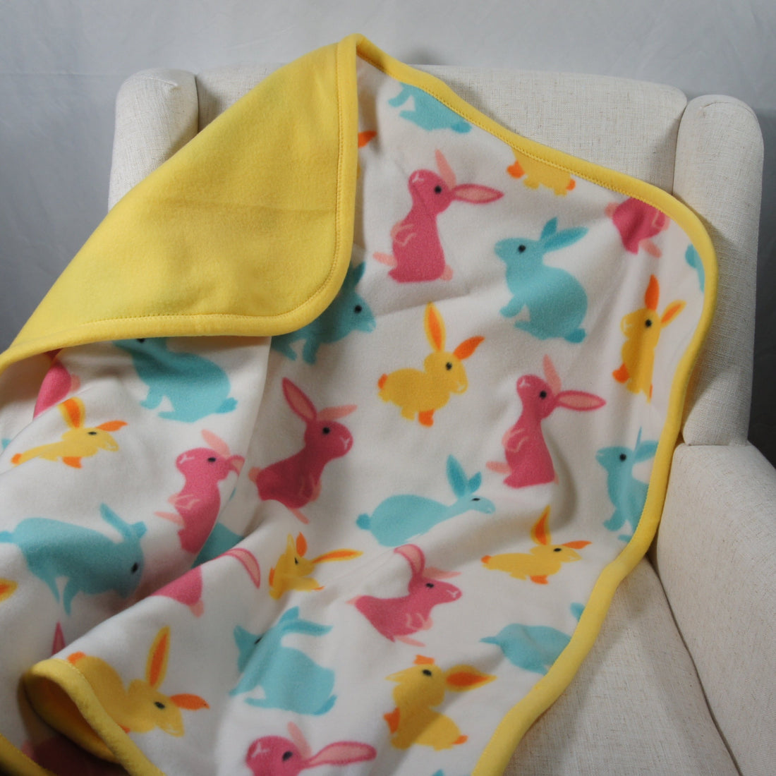 Back-Baby-Blanket-Bunnies-Yellow