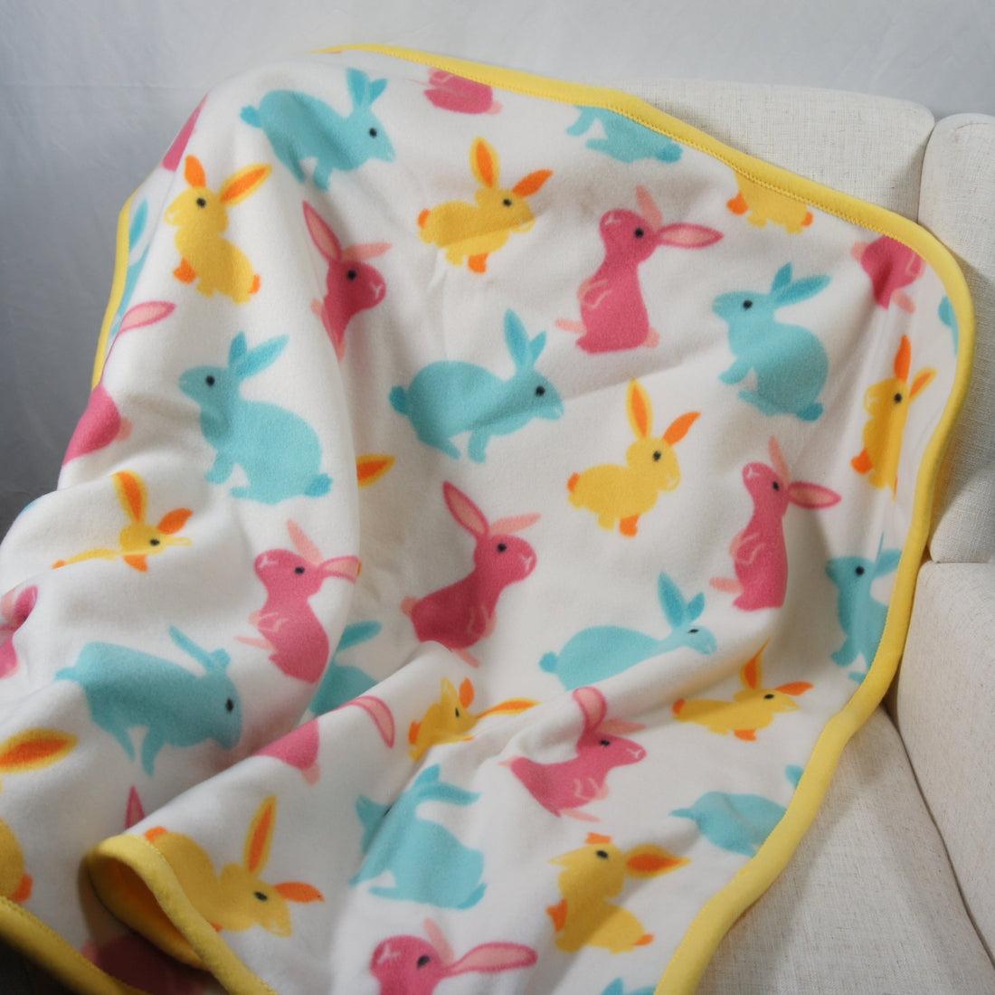 Front-Baby-Blanket-Bunnies-Yellow-2