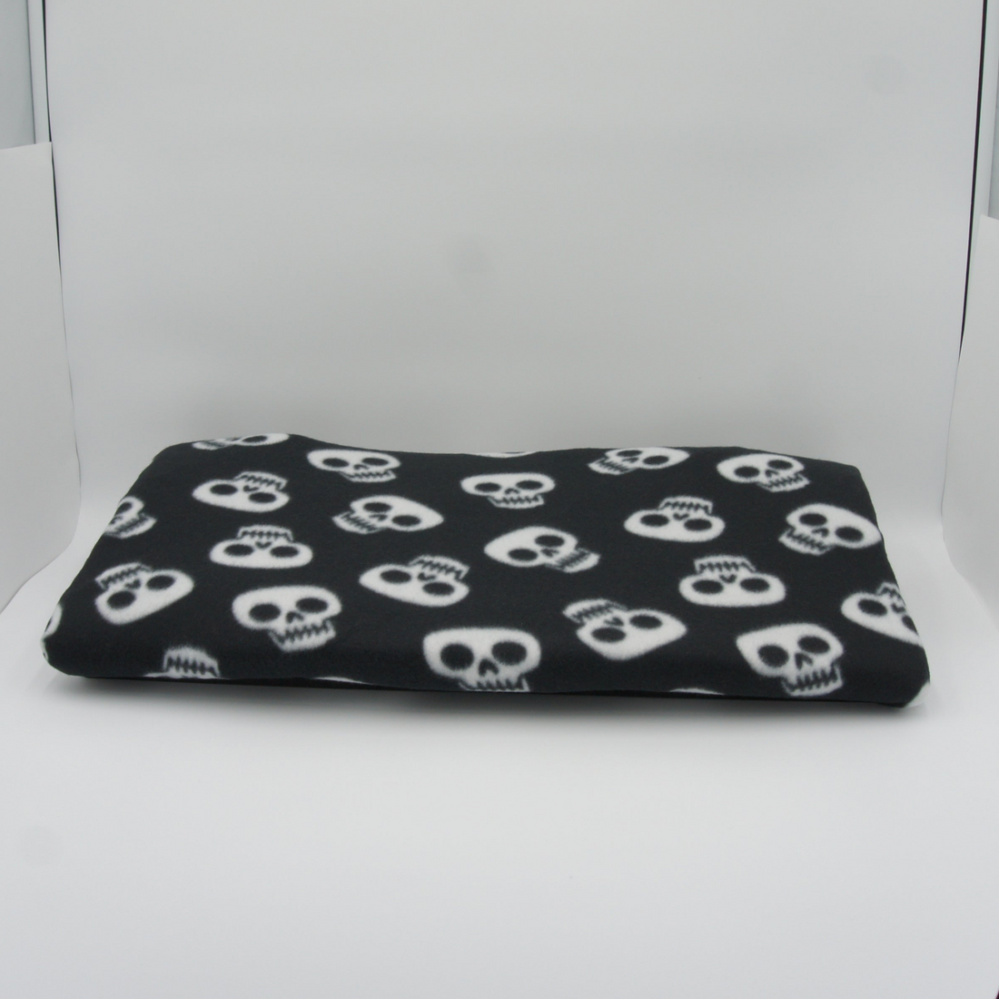 Pets-Cat-Window-Perch-Replacement-Cover-Skulls