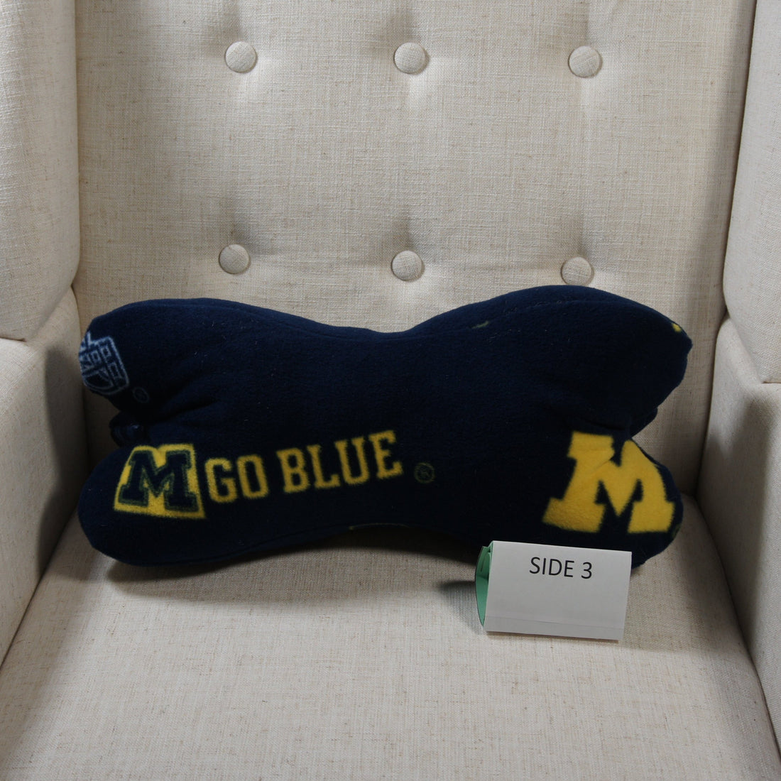 Pillows-Dinosaur-Bone-College-NCAA-University-of-Michigan-U-M-Wolverines