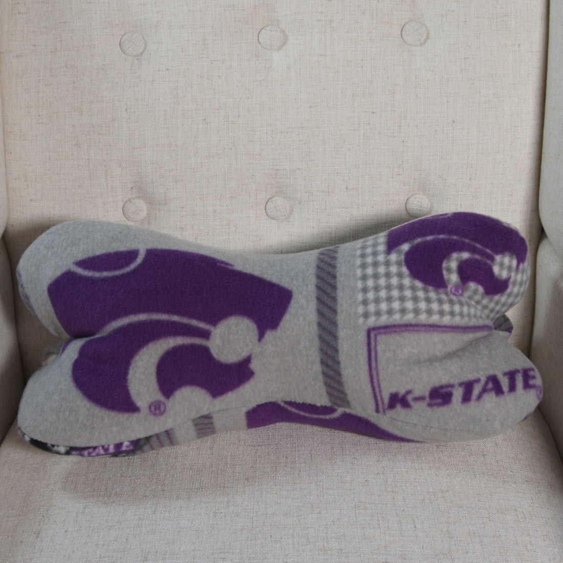 Pillows-Dinosaur-Bone-Pillows-College-NCAA-Kansas-State-University-Wildcats