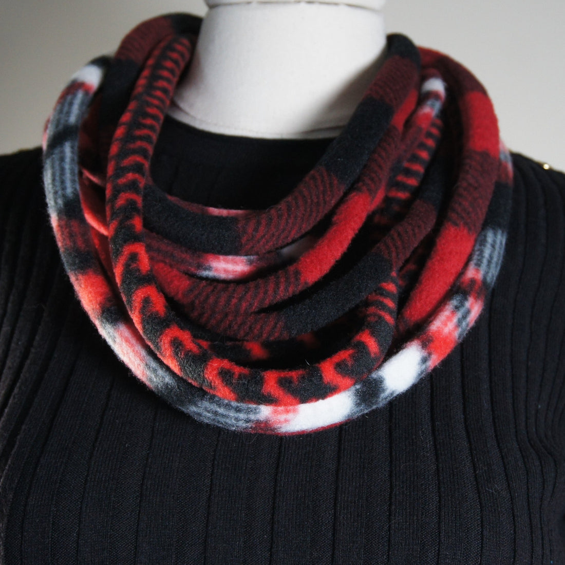 accessories-scarf-collarette-plaid-red