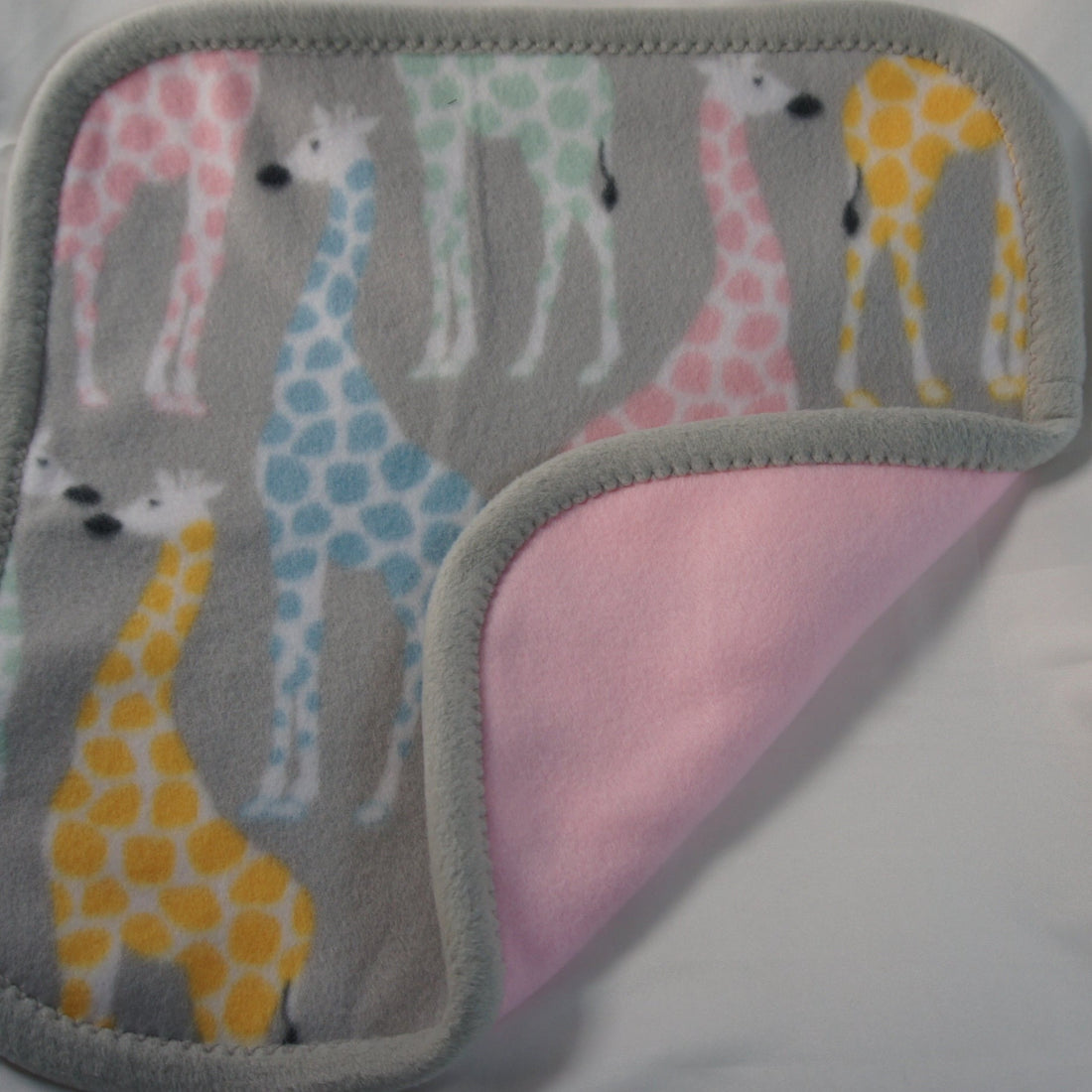 back-baby-lovie-giraffes-3