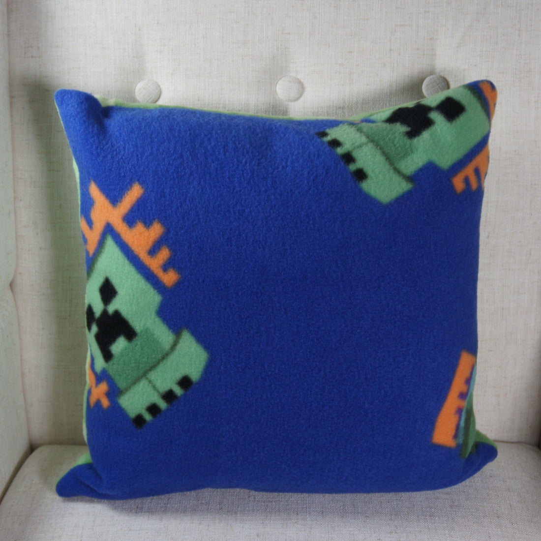 Pillows - Brand Loyalty - Minecraft - 16 inch