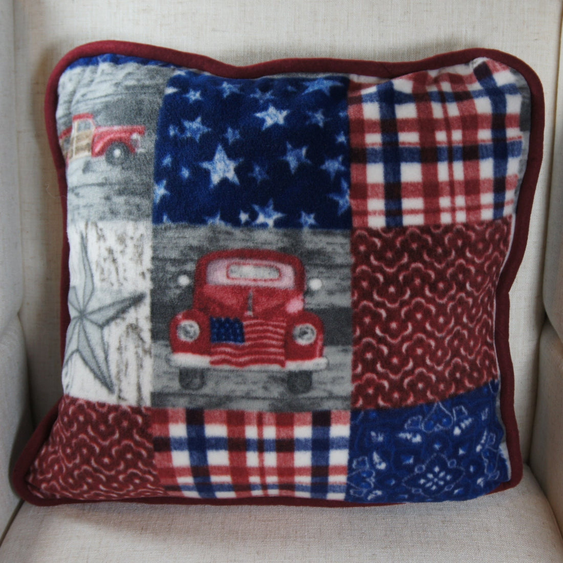 Pillows - Accent - Patriotic - 18 inch