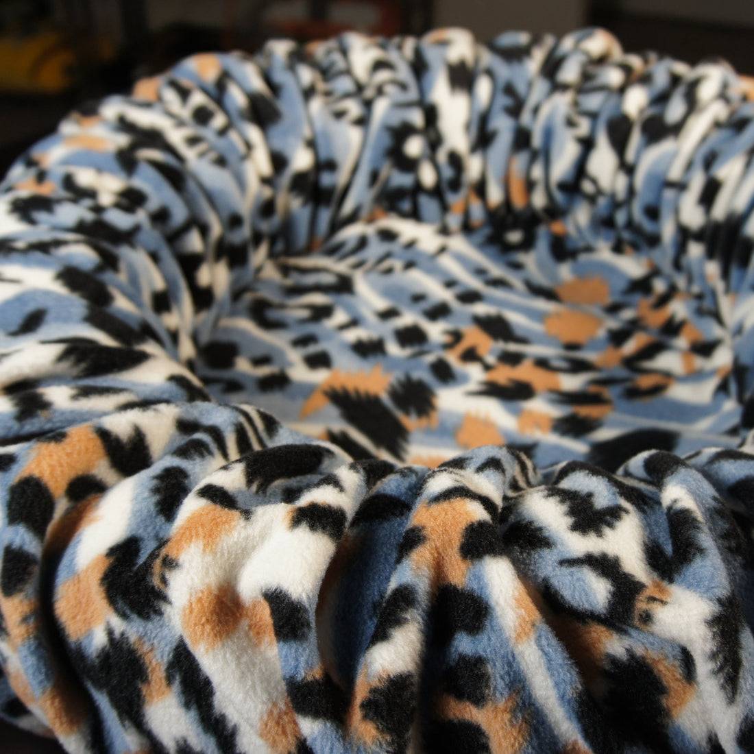 Pets - Crop Circle - Leopard Print